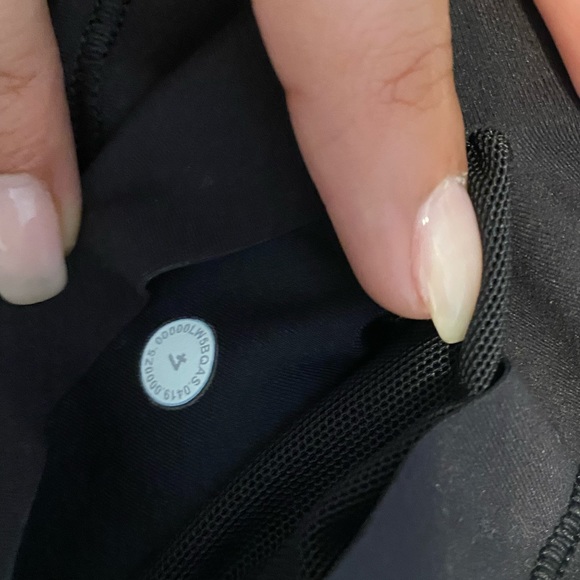 Lululemon 'In Movement' 28", HR Everlux Leggings - Picture 3 of 3